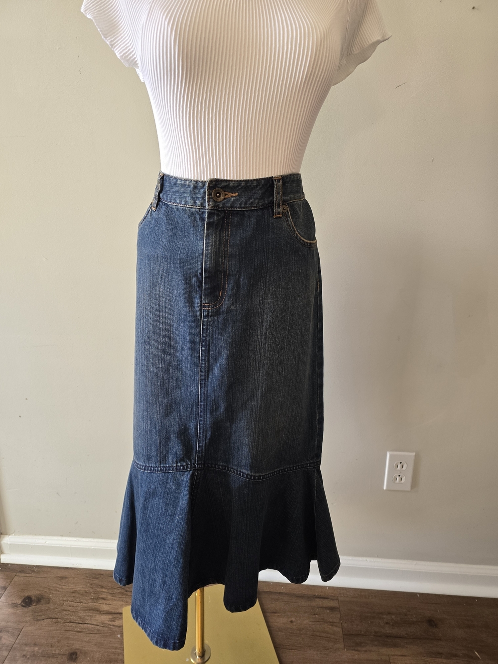 Lauren Jeans Co. Premium Blue Denim Flared Hem Skirt